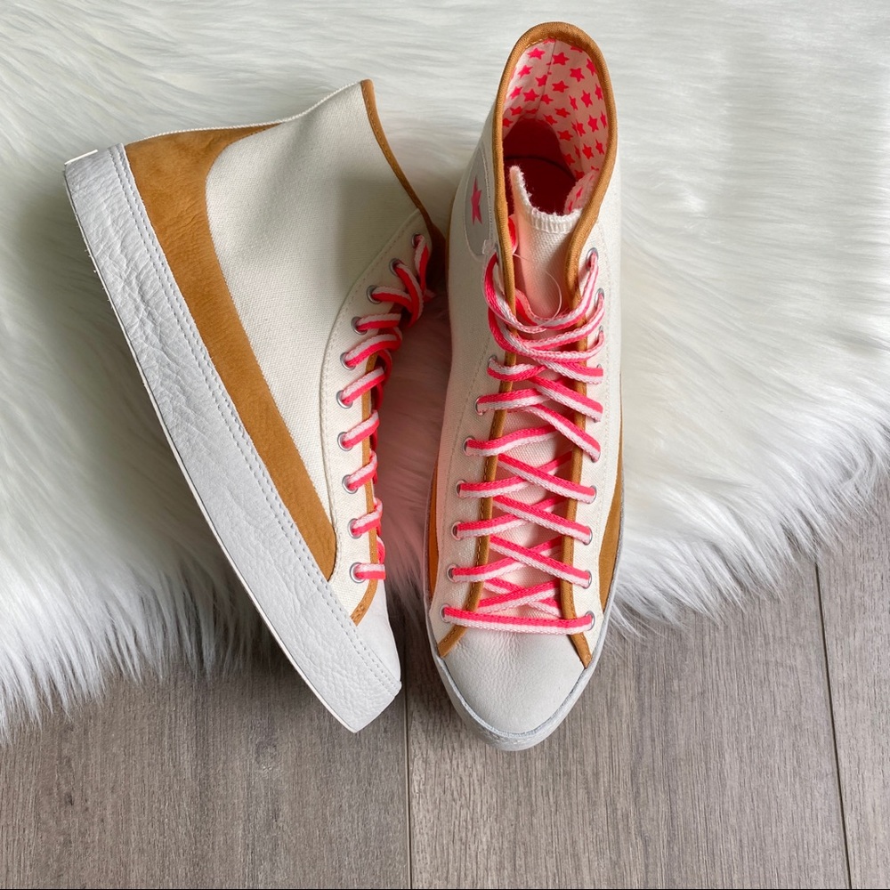 NWT Converse Chuck Taylor All Star Sasha Hi Top - Picture 5 of 8